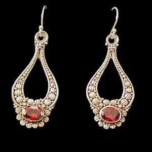 VINTAGE 90s Artisan Sterling Silver 925 & Red Garnet Teardrop Earrings